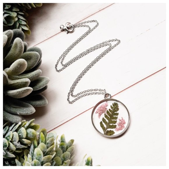 Lovely Lotus Jewelry - Pressed Flower Botanical Round Pendant Necklace